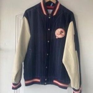 NEW YORK YANKEES COMMEMORATIVE VINTAGE JACKET SIZE LARGE EXCELLENT CONDITION!